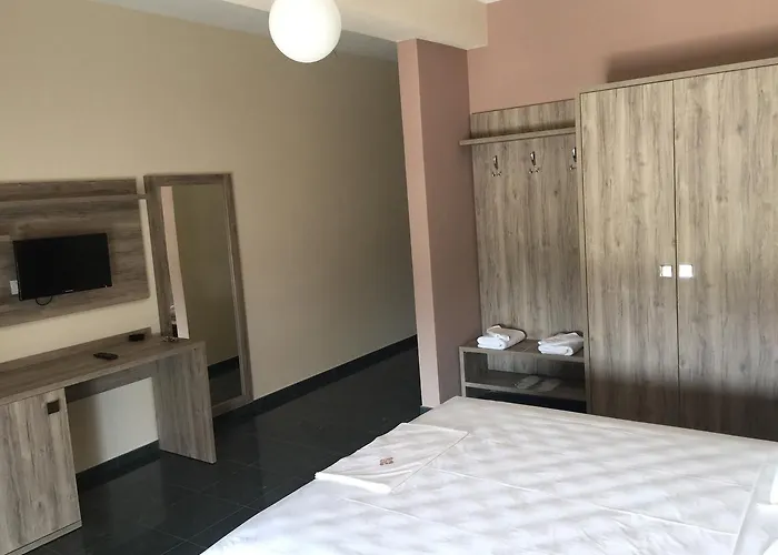 Herges Hotell Durrës