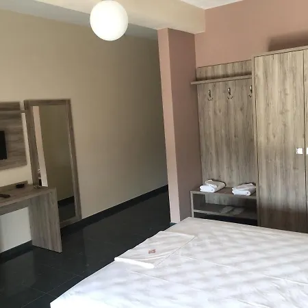 Herges Hotel Durrës